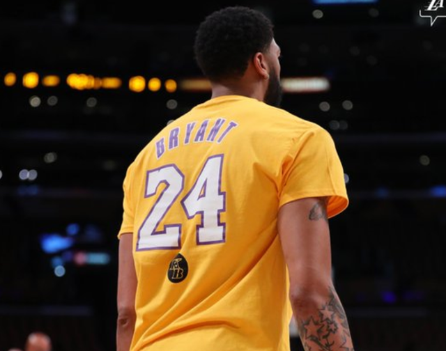 申京今日训练后接受采访（申京今日训练结束后接受采访）