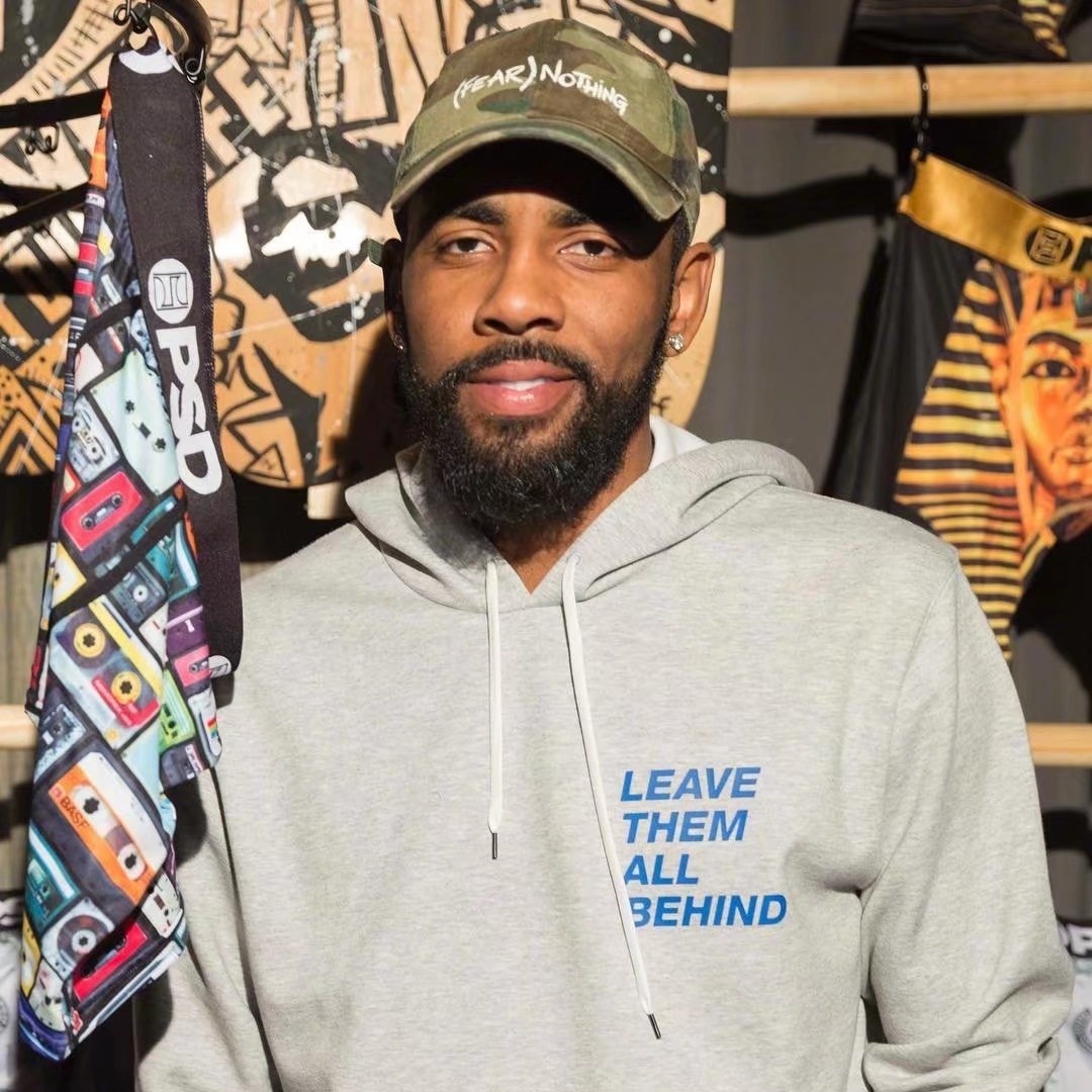 中国女足2-3苏格兰女足，张琳艳、吴澄舒互相传射，豪厄特吊射双响（中国女足2比3负于苏格兰，张琳艳与吴澄舒互相传射，豪厄特挑射梅开二度）