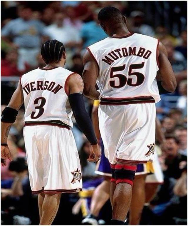 可靠消息来源透露，利物浦球星萨拉赫被弃用，而阿内·斯洛特则表示“毫不知情”。（权威消息称利物浦球星萨拉赫遭弃用，阿内·斯洛特回应称并不知情）