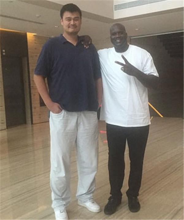 火力全开！雷霆替补命中15记三分狂轰63分（替补群爆发！雷霆15记三分轰下63分）